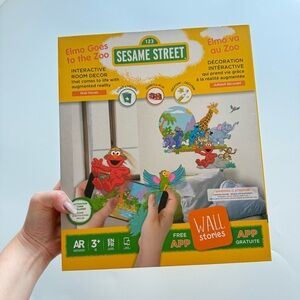 Sesame Street Elmo Goes to the Zoo Interactive Wall Stories